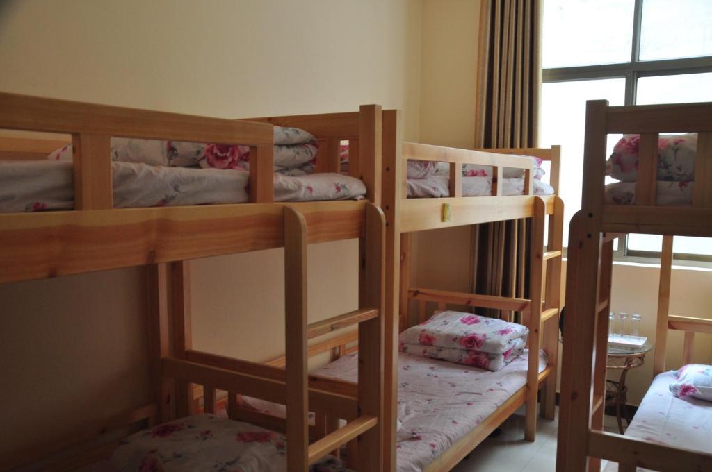 Dengfeng Climb International Youth Hostel Chambre photo